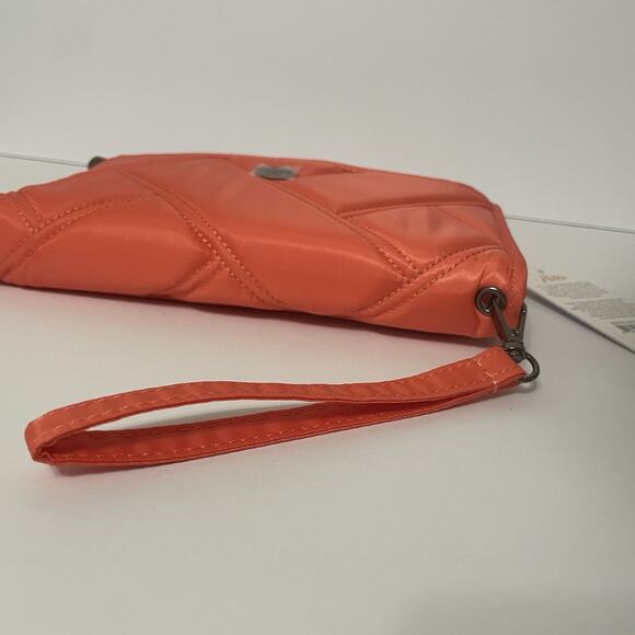 Lug Zeppelin Fruit Punch Large Wristlet Wallet - NWT - Picture 5 of 11